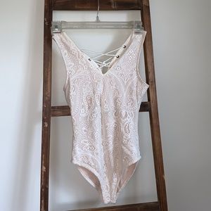 Cream Lacey Body Suit - Kendall & Kylie Size S